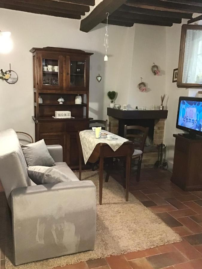 Ferienwohnung La Casina In Via Fiorita Montepulciano Stazione Exterior foto